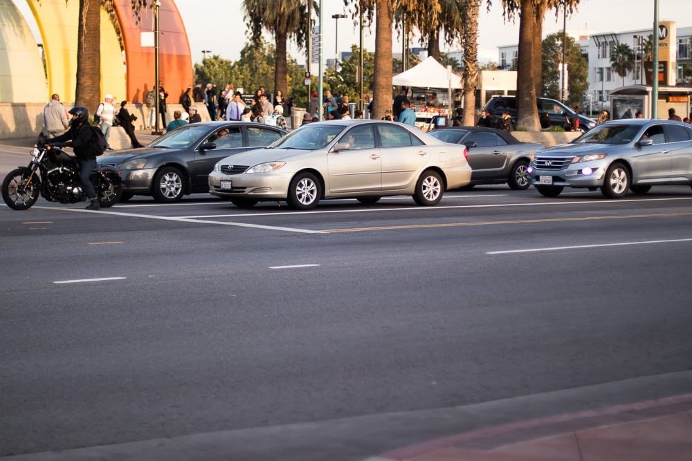 Baldwin Park, CA - Motorists Injured in Wreck on N Azusa Ave near Badillo St